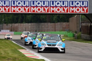 Andrea Belicchi (ITA) SEAT León, Target Competition
