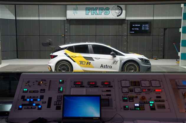 Opel-Astra-TCR-300278-opt