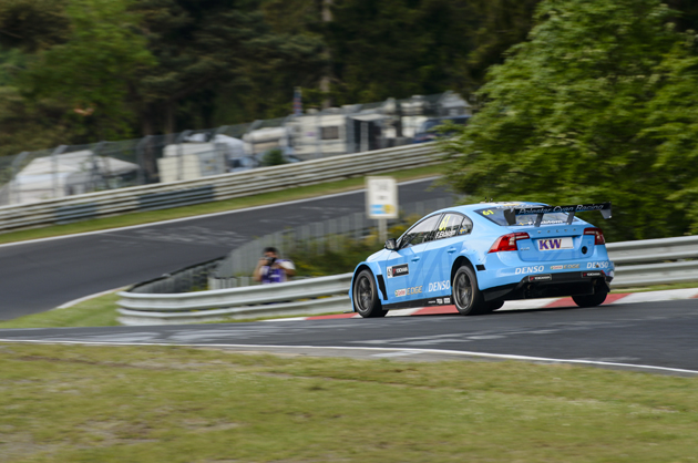 ekblom_cyan_racing_tors2_001