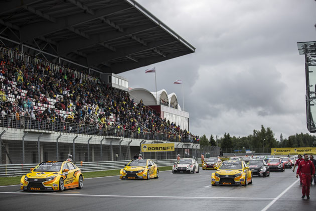 10 CATSBURG Nicky (ned) Lada Vesta team Lada Sport Rosneft action during the 2016 FIA WTCC World Touring Car Race of Moscow at Moscow Raceway, Russia from June 10 to 12 2016 - Photo Antonin Grenier / DPPI