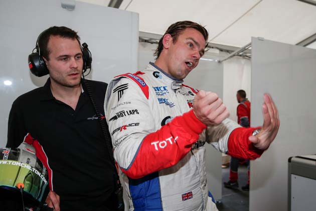 CHILTON Tom (gbr) Citroen C Elysee team Sebastien Loeb racing portrait ambiance during the 2016 FIA WTCC World Touring Car Championship race of Portugal, Vila Real from July 24 to 26 - Photo Alexandre Guillaumot / DPPI