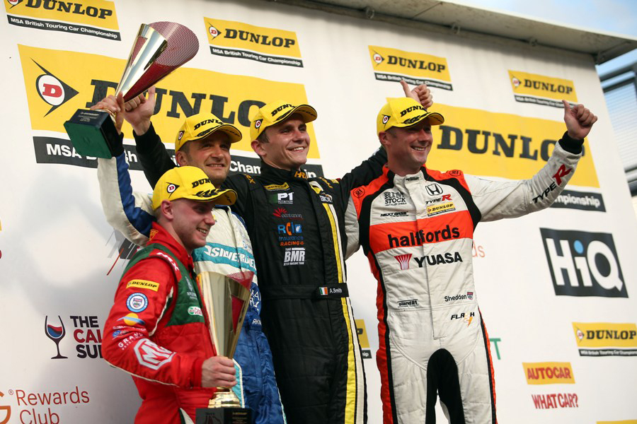 Podium-R3