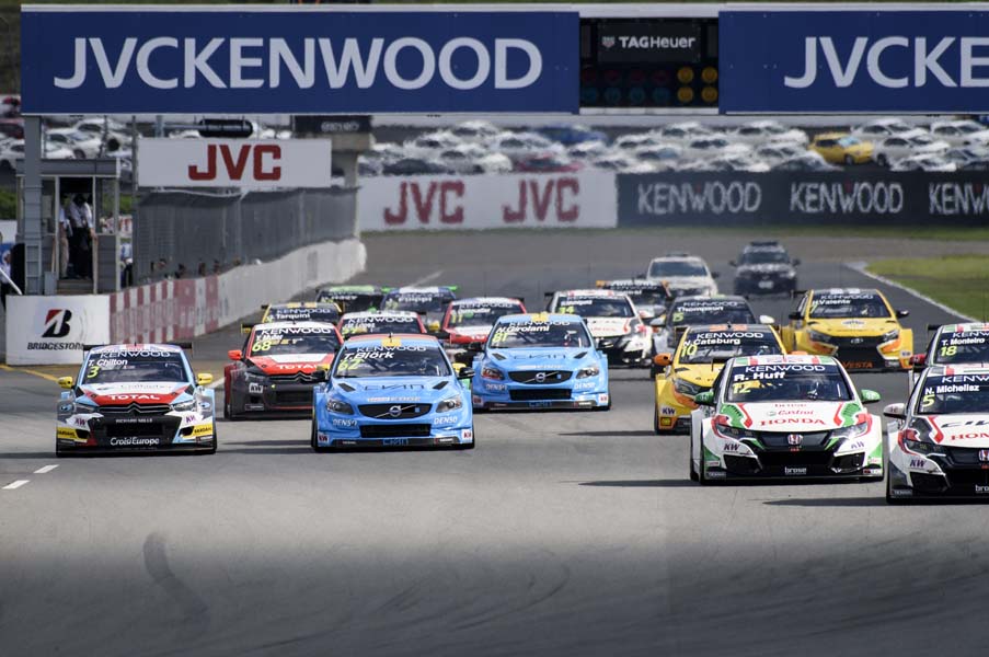 bjork_thed_polestar_cyan_racing_race1_start_002